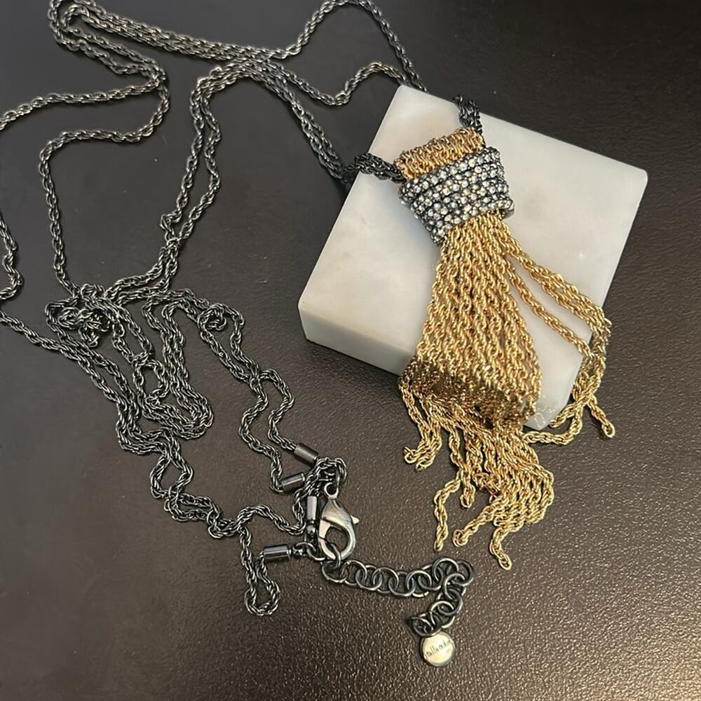 Stella & Dot Long Chain Necklace Black Chain Gold Tassle Accent pendant #181